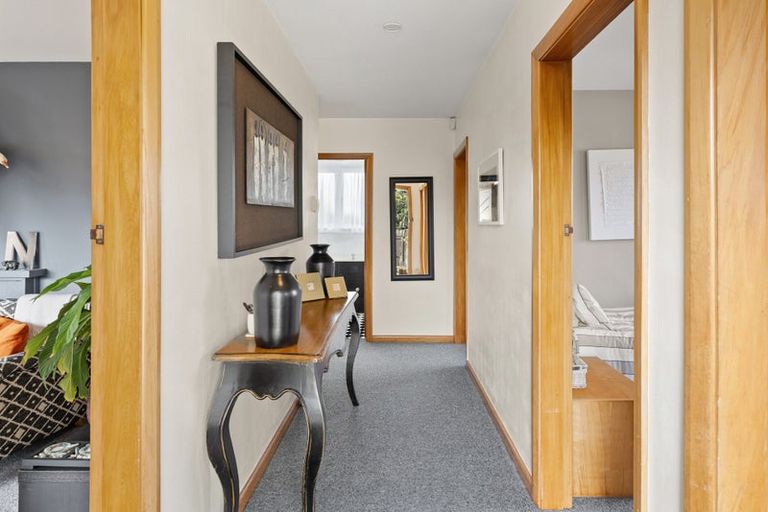 Photo of property in 11 Deloraine Street, Somerfield, Christchurch, 8024