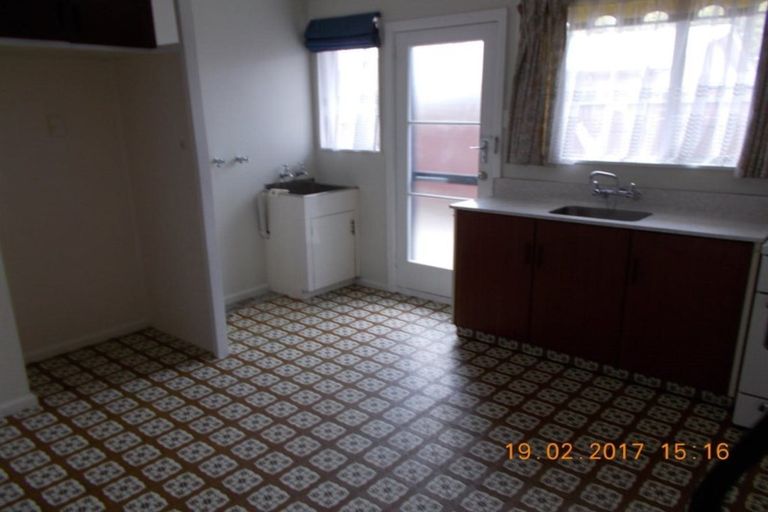 Photo of property in 4/71 Hills Road, Edgeware, Christchurch, 8013