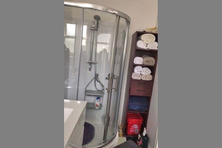 Photo of property in 3/1a Becroft Drive, Forrest Hill, Auckland, 0620