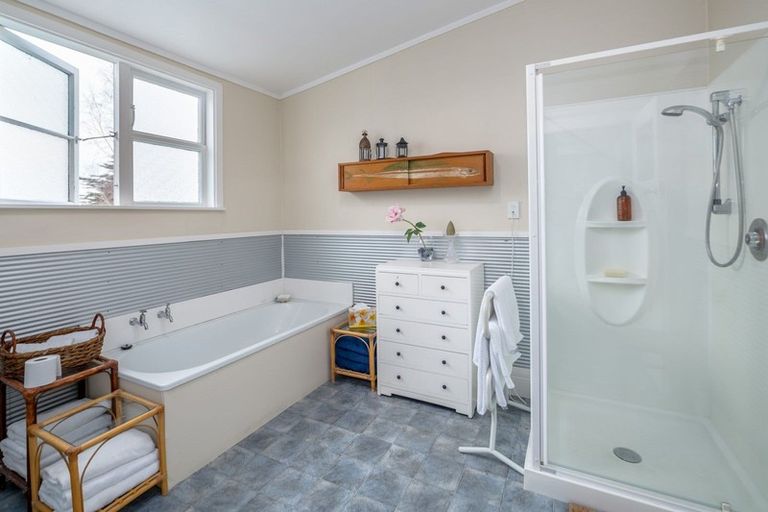 Photo of property in 43 Waite Street, Featherston, 5710