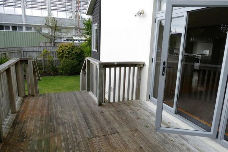 Photo of property in 630 Beach Road, Browns Bay, Auckland, 0630