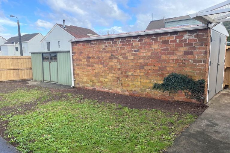 Photo of property in 21a Manse Street, Regent, Whangarei, 0112