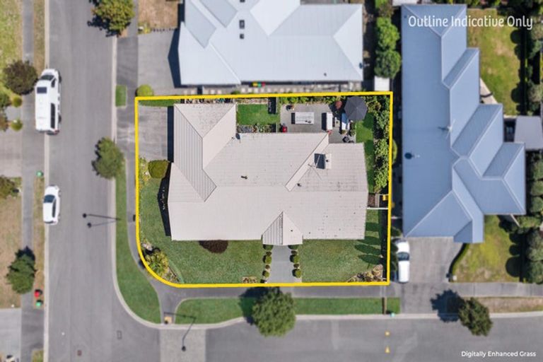 Photo of property in 1 Iti Place, Parklands, Christchurch, 8083