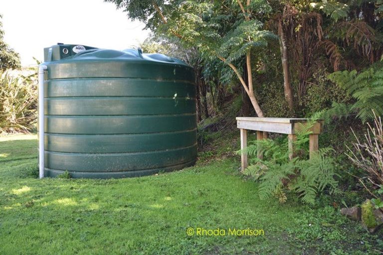 Photo of property in 19 Ngatoto Road, Tinopai, Matakohe, 0593