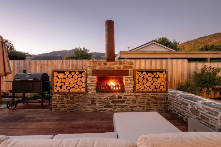 Photo of property in 3 Cornwall Street, Arrowtown, 9302