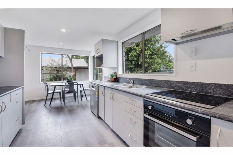 Photo of property in 70 Orrick Crescent, Avondale, Christchurch, 8061