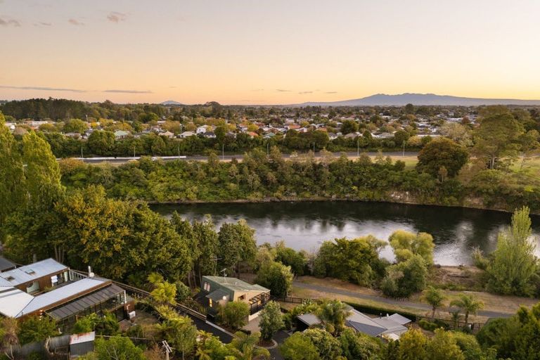 Photo of property in 1b Sillary Street, Hamilton East, Hamilton, 3216