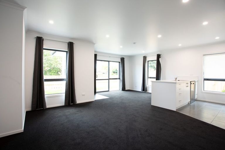 Photo of property in 1/35 Flynn Road, Hillcrest, Hamilton, 3216