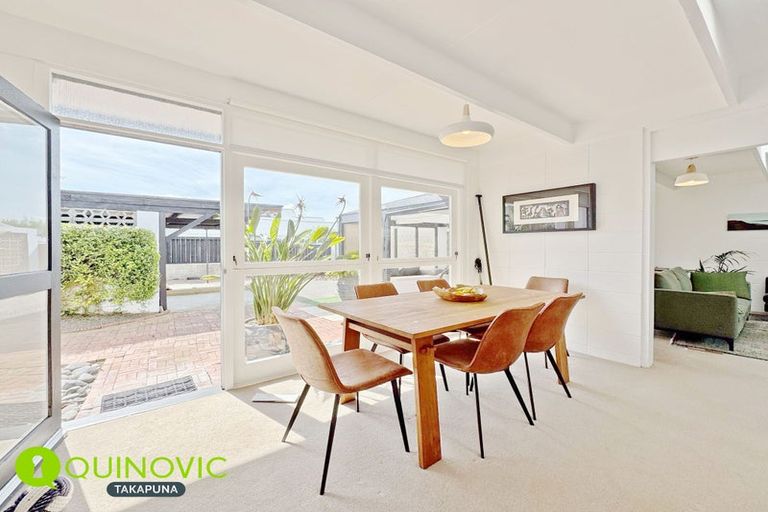 Photo of property in 2/10 Rodney Road, Northcote Point, Auckland, 0627