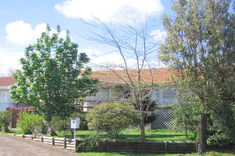 Photo of property in 27 Bronte Place, Owhata, Rotorua, 3010