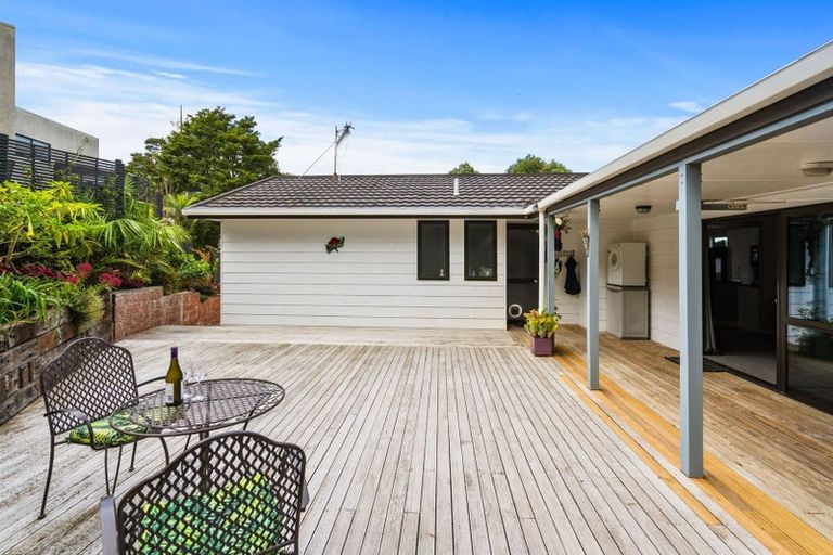 Photo of property in 3 Redwood Rise, Horahora, Whangarei, 0110