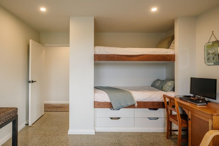 Photo of property in 58 Scarlys Way, Okitu, Gisborne, 4010