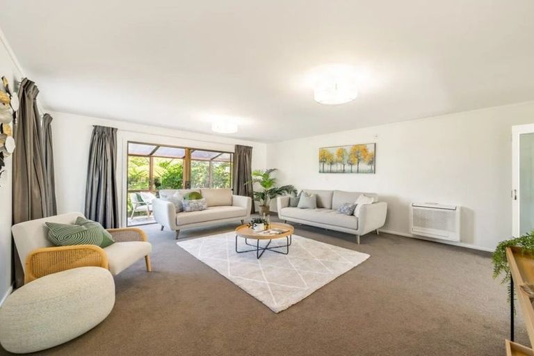 Photo of property in 30 Stanhope Grove, Korokoro, Lower Hutt, 5012