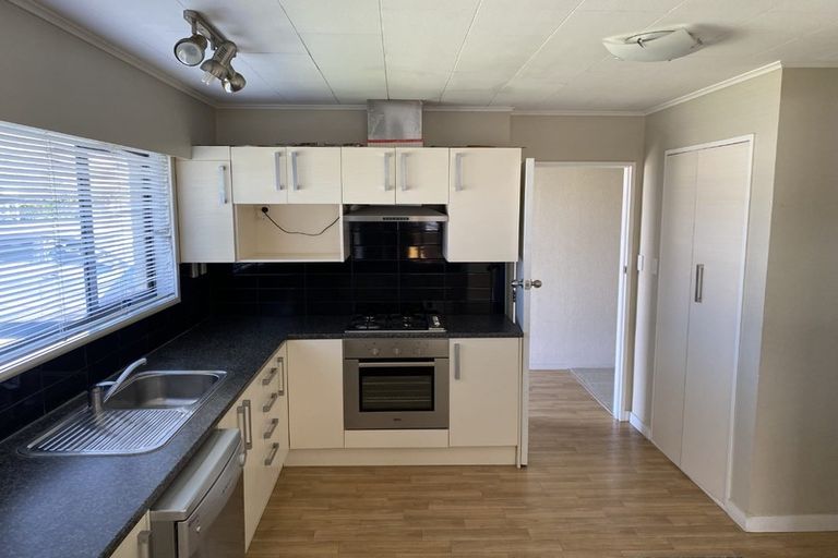 Photo of property in 411 Gloucester Street, Taradale, Napier, 4112