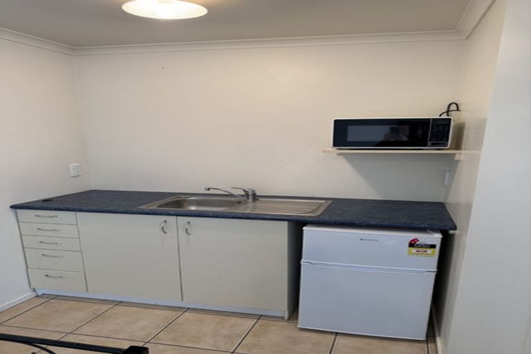 Photo of property in 11 Ruahine Street, Roslyn, Palmerston North, 4414