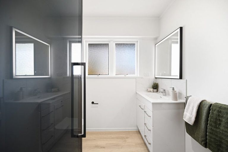 Photo of property in 23 Huia Avenue, Forest Lake, Hamilton, 3200