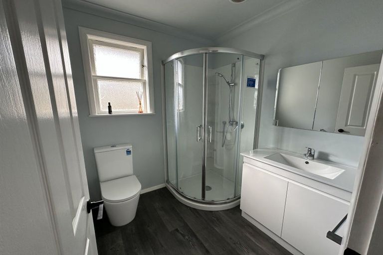 Photo of property in 4 Norwich Place, Awapuni, Palmerston North, 4412