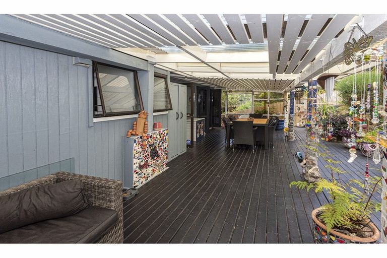 Photo of property in 8b Granfield Place, Te Kamo, Whangarei, 0112