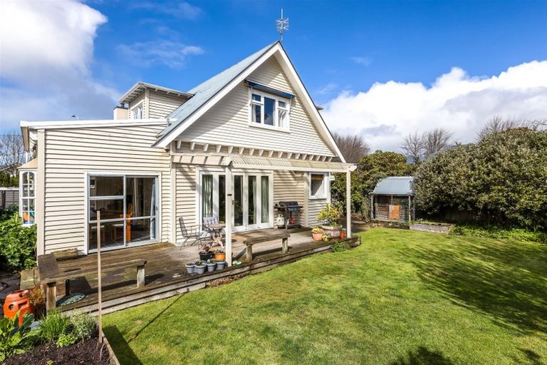 Photo of property in 141 Clyde Road, Burnside, Christchurch, 8053