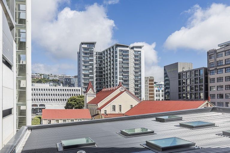 Photo of property in Monvie Apartments, 312/15 Holland Street, Te Aro, Wellington, 6011