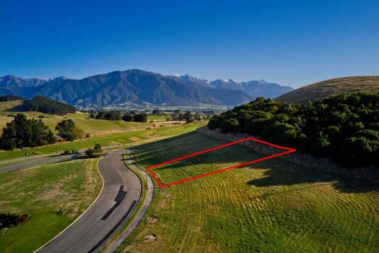 Photo of property in 13 Knowles Crescent, Kaikoura Flat, Kaikoura, 7371