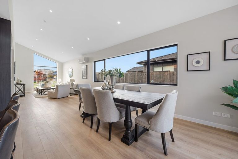 Photo of property in 15 Kakano Street, Clevedon, 2582