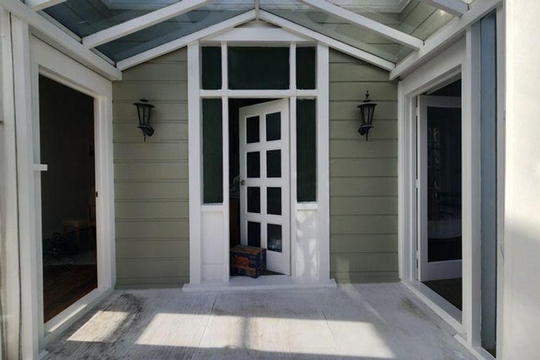 Photo of property in 195 Clyde Street, Island Bay, Wellington, 6023