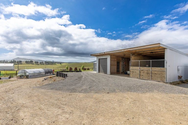 Photo of property in 64 Long Range Road, Omakere, Waipawa, 4271