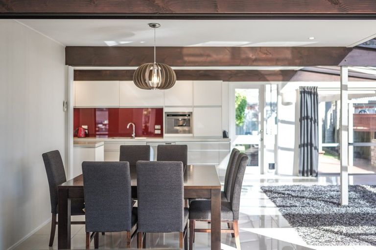 Photo of property in 60 Fordyce Avenue, Sunnyhills, Auckland, 2010