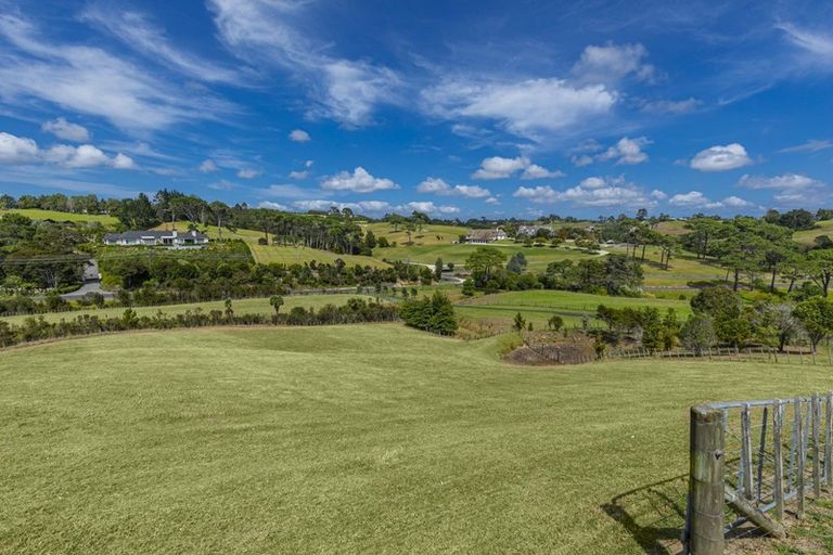 Photo of property in 221b Mahoenui Valley Road, Coatesville, 0793