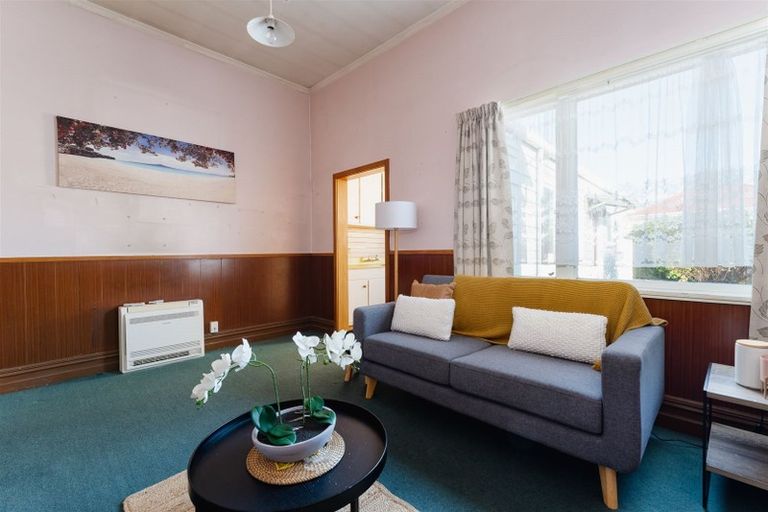 Photo of property in 28 Reid Road, South Dunedin, Dunedin, 9012