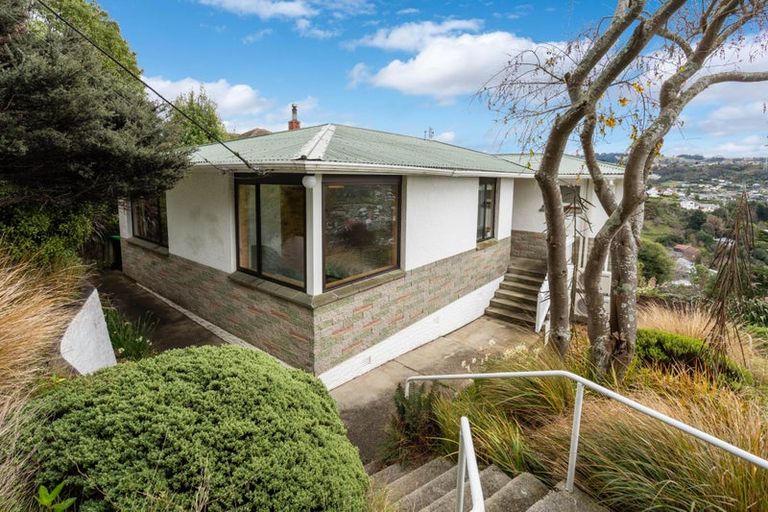 Photo of property in 64 Skibo Street, Kew, Dunedin, 9012