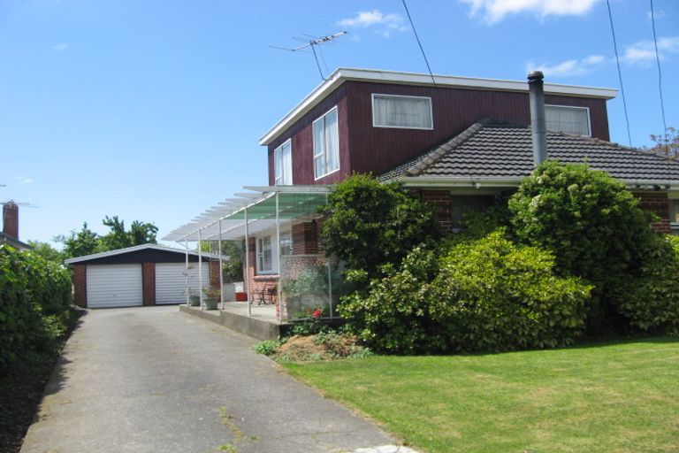 Photo of property in 4 Glenmore Avenue, Casebrook, Christchurch, 8051