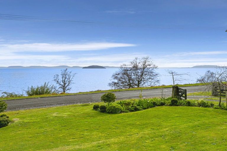Photo of property in 30 Rawhira Road, Tauranga Taupo, Turangi, 3382