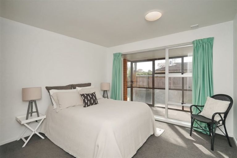 Photo of property in 1/52 Selwyn Street, Somerfield, Christchurch, 8024