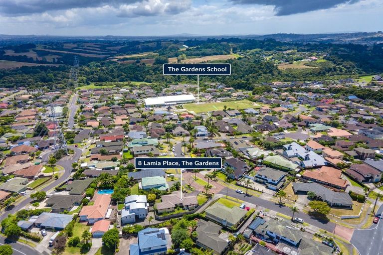 Photo of property in 8 Lamia Place, The Gardens, Auckland, 2105