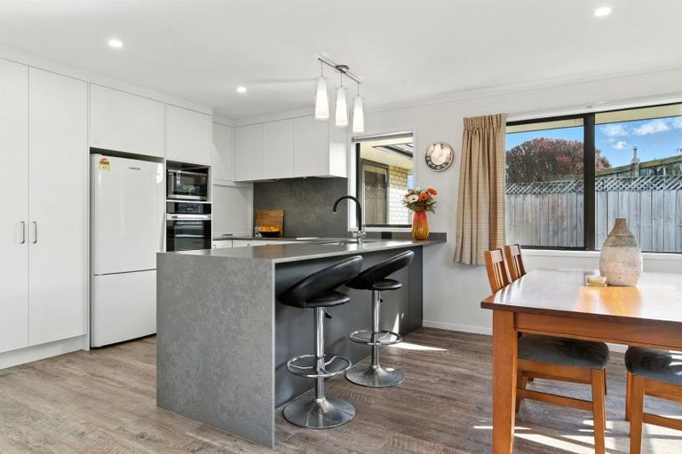 Photo of property in 403a Otumoetai Road, Otumoetai, Tauranga, 3110