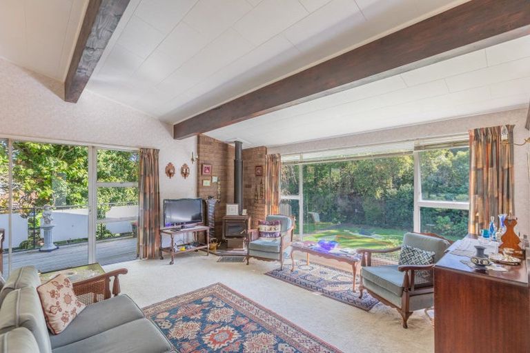 Photo of property in 71 Faraday Street, Hospital Hill, Napier, 4110