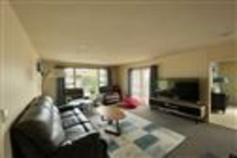 Photo of property in 17b Dalrye Place, Ilam, Christchurch, 8041