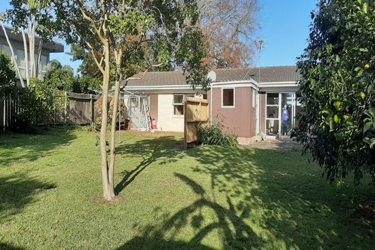 Photo of property in 33 Carlton Crescent, Te Kamo, Whangarei, 0112