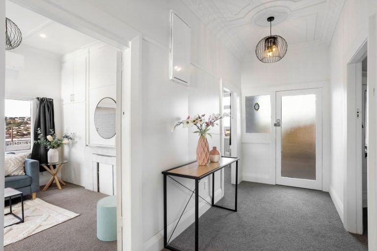 Photo of property in 93 Moana Crescent, Musselburgh, Dunedin, 9013