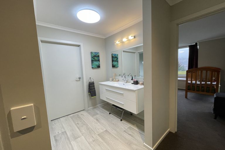 Photo of property in 13 Panners Cove Lane, Cromwell, 9384