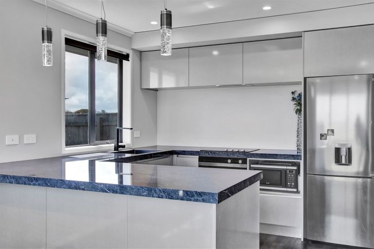 Photo of property in 5 Papawhero Drive, Bell Block, New Plymouth, 4312