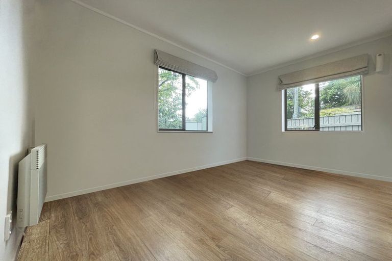 Photo of property in 1/44 Randwick Crescent, Moera, Lower Hutt, 5010