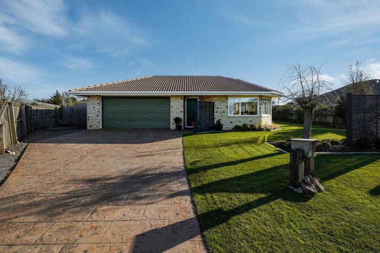 Photo of property in 48 Panckhurst Drive, Woodend, 7610