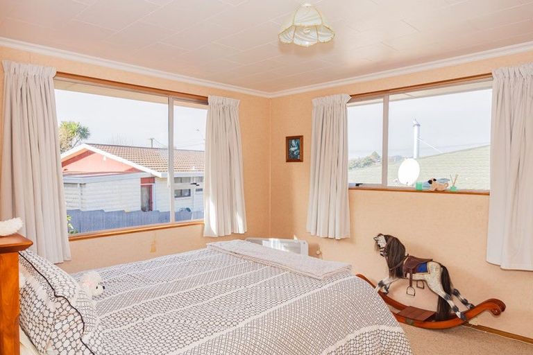 Photo of property in 8b Stuart Street, Holmes Hill, Oamaru, 9401