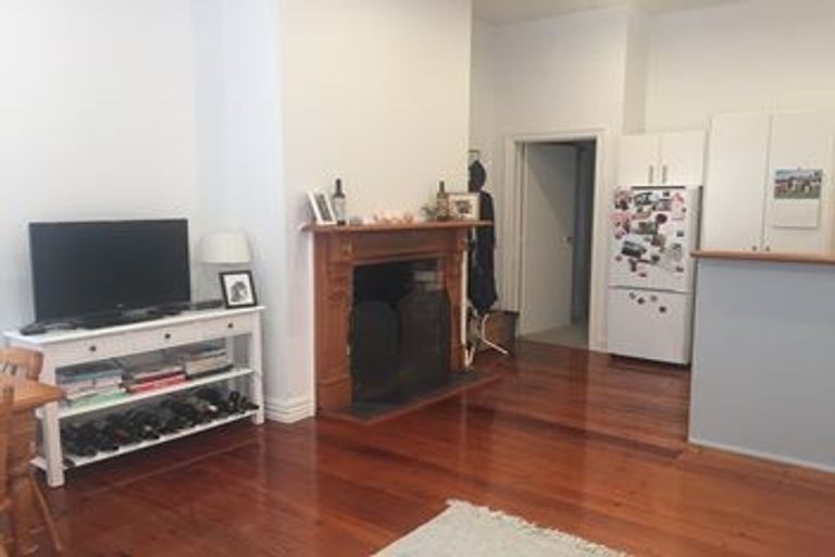Photo of property in 323b Mount Eden Road, Mount Eden, Auckland, 1024