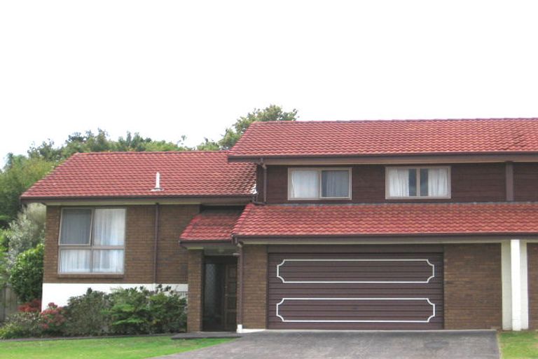 Photo of property in 2/85 Nigel Road, Browns Bay, Auckland, 0630