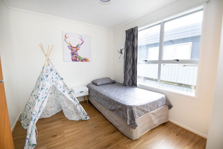 Photo of property in 53 Lyttelton Crescent, Tamatea, Napier, 4112