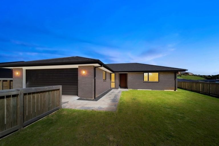 Photo of property in 45d Cyrus Street, Whalers Gate, New Plymouth, 4310